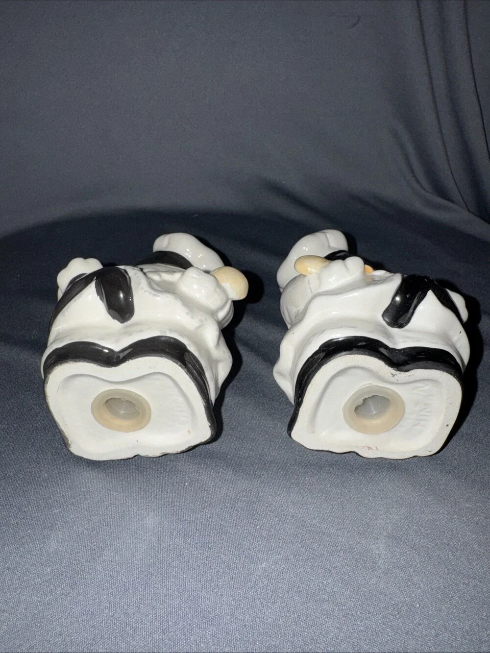 Vintage Black Cat Chef Hand Painted Salt And Pepper Shaker With Stoppers